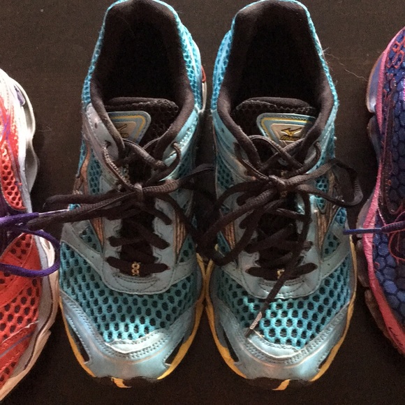 Bundle - Picture 4 of 7